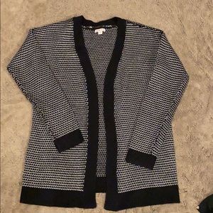 B/W Cardigan